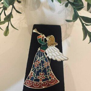 Vintage Christmas Angel Brooch – Enamel & Gold Tone Holiday Pin